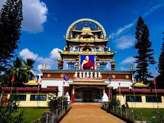 Golden Temple, Bylakuppe - Taxi Coorg